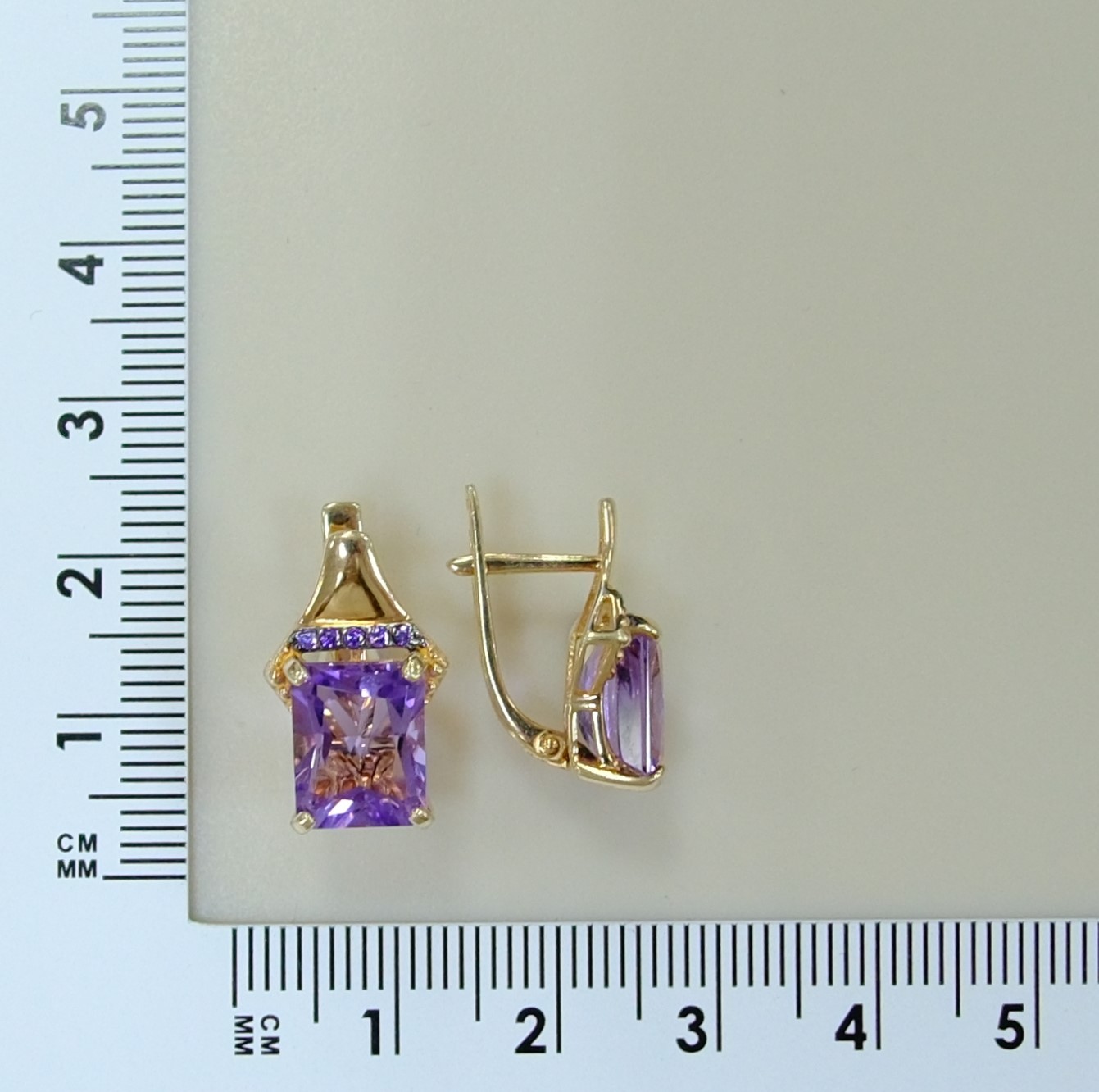 Серебряные серьги с аметистами